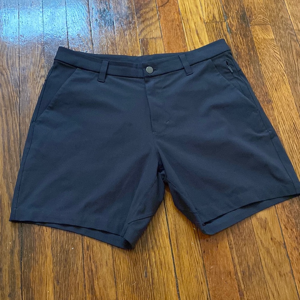 Lululemon gray commission shorts.
